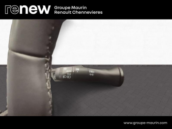 Photo 46 du bon plan RENAULT Clio 1.6 E-Tech 145ch full hybrid Techno - 24 occasion à 20990 €