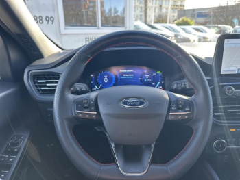 Photo 15 du bon plan FORD Kuga 2.5 Duratec 190ch FHEV E85 ST-Line BVA occasion à 25490 €