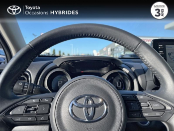 Photo 13 du bon plan TOYOTA Yaris 116h Design 5p MY22 occasion à 20980 €