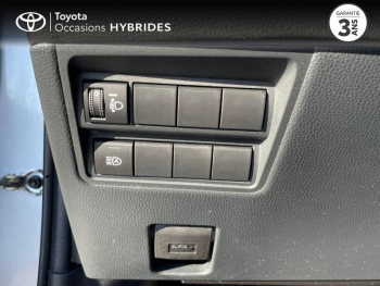 Photo 23 du bon plan TOYOTA Yaris 116h Design 5p MY22 occasion à 20980 €