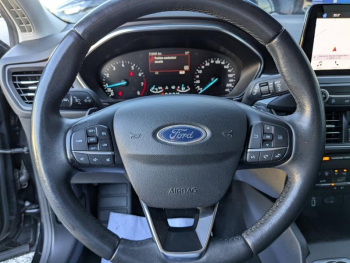 Photo 11 du bon plan FORD Focus Active 1.5 EcoBoost 150ch Active V BVA occasion à 14990 €