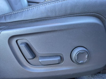 Photo 31 du bon plan VOLVO XC40 T4 Recharge 129 + 82ch Inscription Luxe DCT 7 occasion à 28390 €