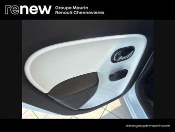 Photo 30 du bon plan RENAULT Twingo 1.0 SCe 65ch Zen - 21MY occasion à 10590 €