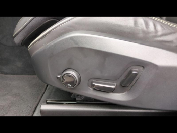 Photo 29 du bon plan VOLVO XC60 T8 AWD 310 + 145ch Polestar Engineered Geartronic occasion à 55490 €