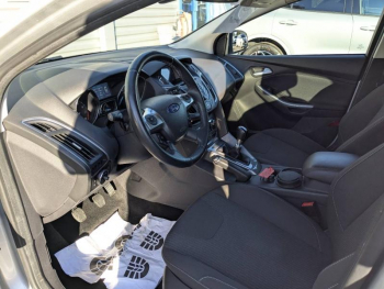 Photo 7 du bon plan FORD Focus 1.0 SCTi 125ch EcoBoost Stop&Start Titanium 4p occasion à 6990 €