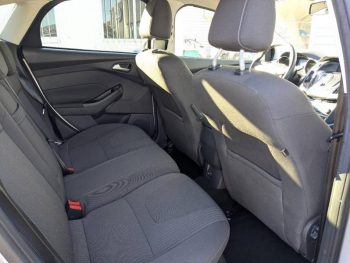 Photo 20 du bon plan FORD Focus 1.0 SCTi 125ch EcoBoost Stop&Start Titanium 4p occasion à 6990 €