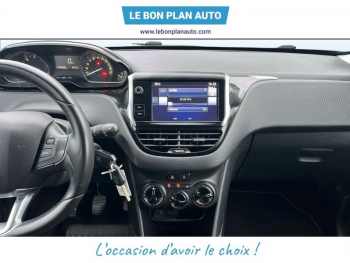 Photo 16 du bon plan PEUGEOT 2008 I Ph1 1.6 BlueHDi 100ch Active S&S occasion à 8900 €