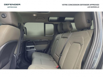 Photo 12 du bon plan LAND-ROVER Defender 110 2.0 P400e S occasion à 89870 €