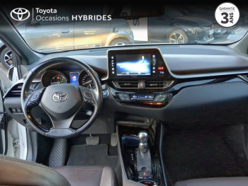 Photo 8 du bon plan TOYOTA C-HR 122h Distinctive 2WD E-CVT RC18 occasion à 16980 €