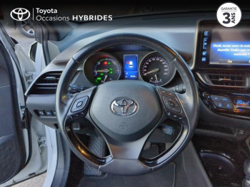 Photo 9 du bon plan TOYOTA C-HR 122h Distinctive 2WD E-CVT RC18 occasion à 16980 €