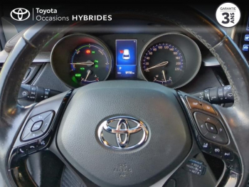 Photo 13 du bon plan TOYOTA C-HR 122h Distinctive 2WD E-CVT RC18 occasion à 16980 €