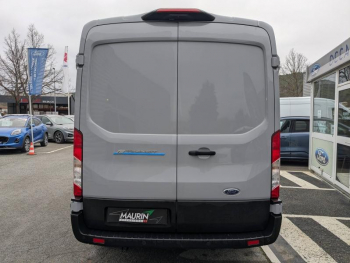Photo 5 du bon plan FORD Transit 2T Fg VUL PE 350 L3H2 135 kW Batterie 75/68 kWh Trend Business occasion à 37453 €