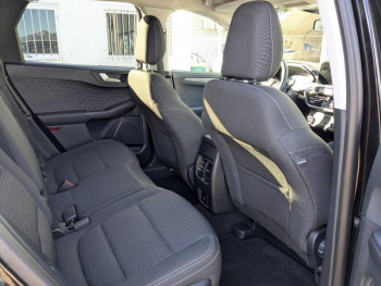 Photo 20 du bon plan FORD Kuga 2.5 Duratec 225ch PowerSplit PHEV Titanium e-CVT 13cv occasion à 19990 €