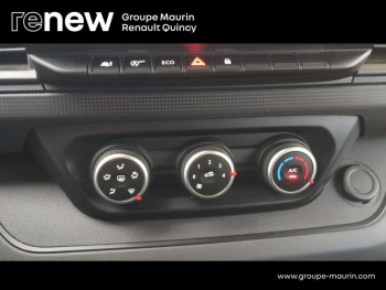 Photo 23 du bon plan RENAULT Trafic Combi L2 2.0 Blue dCi 150ch S&S Zen 8 places occasion à 30990 €