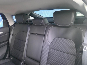 Photo 19 du bon plan RENAULT Arkana 1.6 E-Tech 145ch Intens -21B occasion à 18500 €