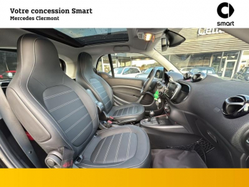 Photo 17 du bon plan SMART Fortwo Coupe EQ 82ch prime occasion à 15990 €