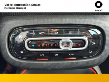 Photo 20 du bon plan SMART Fortwo Coupe EQ 82ch prime occasion à 15990 €