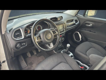 Photo 2 du bon plan JEEP Renegade 1.4 MultiAir S&S 140ch Longitude occasion à 11990 €