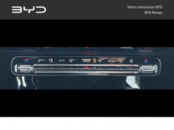 Photo 14 du bon plan MERCEDES-BENZ CLA 250 e 160+102ch AMG Line 8G-DCT occasion à 28990 €