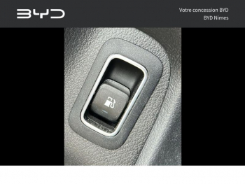 Photo 25 du bon plan MERCEDES-BENZ CLA 250 e 160+102ch AMG Line 8G-DCT occasion à 28990 €