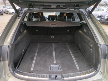 Photo 5 du bon plan TOYOTA Corolla Touring Spt 180h Collection MY20 occasion à 16900 €