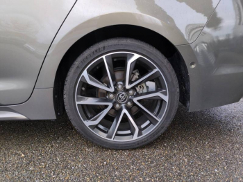 Photo 8 du bon plan TOYOTA Corolla Touring Spt 180h Collection MY20 occasion à 16900 €