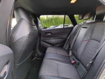 Photo 14 du bon plan TOYOTA Corolla Touring Spt 180h Collection MY20 occasion à 16900 €