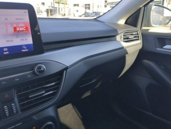 Photo 24 du bon plan FORD Focus 1.0 Flexifuel mHEV 125ch Titanium Style occasion à 17990 €