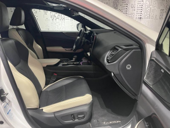Photo 9 du bon plan LEXUS NX 350h Executive 4WD MY24 occasion à 45990 €