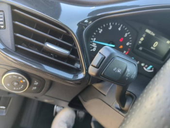 Photo 19 du bon plan FORD Fiesta 1.0 EcoBoost Hybrid 125ch ST-Line 5p occasion à 15790 €