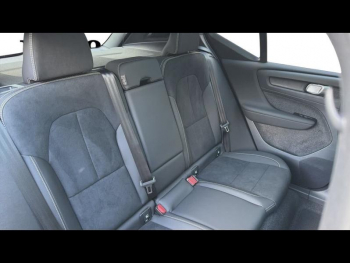 Photo 6 du bon plan VOLVO XC40 B3 163ch Ultra DCT 7 occasion à 46240 €