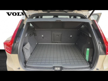 Photo 7 du bon plan VOLVO XC40 B3 163ch Ultra DCT 7 occasion à 46240 €