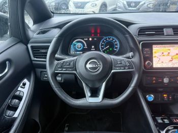 Photo 12 du bon plan NISSAN Leaf 217ch e+ 62kWh N-Connecta 22 occasion à 18990 €