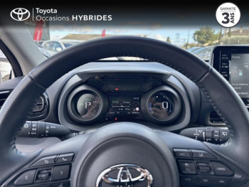 Photo 13 du bon plan TOYOTA Yaris 116h Design 5p MY22 occasion à 18989 €