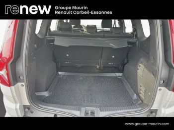 Photo 15 du bon plan DACIA Jogger 1.0 TCe 110ch Confort 5 places occasion à 14990 €