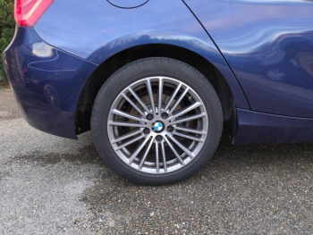 Photo 12 du bon plan BMW Série 1 116i 109ch UrbanChic 5p Euro6d-T occasion à 14900 €