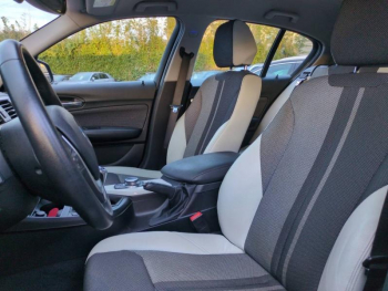 Photo 16 du bon plan BMW Série 1 116i 109ch UrbanChic 5p Euro6d-T occasion à 14900 €