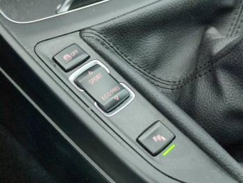 Photo 22 du bon plan BMW Série 1 116i 109ch UrbanChic 5p Euro6d-T occasion à 14900 €