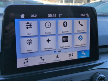 Photo 27 du bon plan FORD Focus 1.0 EcoBoost 125ch ST-Line occasion à 10900 €