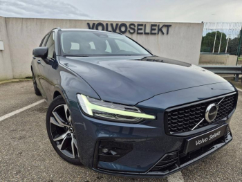 Photo 11 du bon plan VOLVO V60 B4 197ch Ultra Style Dark DCT 7 occasion à 44690 €