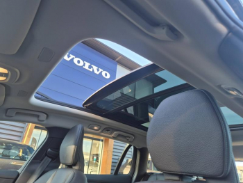Photo 17 du bon plan VOLVO V60 B4 197ch Ultra Style Dark DCT 7 occasion à 44690 €