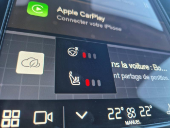 Photo 32 du bon plan VOLVO V60 B4 197ch Ultra Style Dark DCT 7 occasion à 44690 €