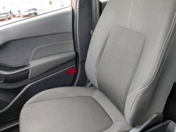 Photo 17 du bon plan FORD Fiesta 1.0 Flexifuel 95ch Titanium Business 5p occasion à 12980 €