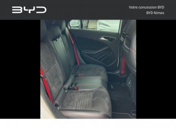 Photo 22 du bon plan MERCEDES-BENZ Classe A 45 AMG 4Matic SPEEDSHIFT-DCT occasion à 27500 €