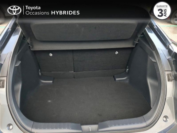 Photo 10 du bon plan TOYOTA C-HR 1.8 Hybride 140ch Design NG23 occasion à 29990 €