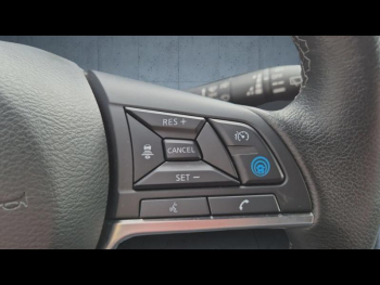 Photo 18 du bon plan NISSAN Juke 1.6 Hybrid 143ch PremiÃ¨re Edition 2022.5 occasion à 22900 €