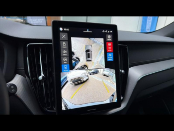 Photo 25 du bon plan VOLVO XC60 T6 Hybride Rechargeable 350ch Black Edition Geartronic 8 AWD occasion à 71900 €