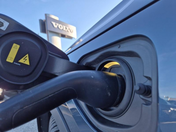 Photo 9 du bon plan VOLVO XC40 T5 Recharge 180 + 82ch R-Design DCT 7 occasion à 31990 €