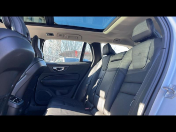 Photo 6 du bon plan VOLVO V60 B4 197ch Inscription Luxe Geartronic 8 occasion à 27990 €