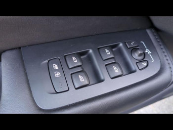 Photo 23 du bon plan VOLVO XC60 T6 Hybride Rechargeable 253 + 145ch Plus Style Chrome Geartronic 8 AWD occasion à 52900 €